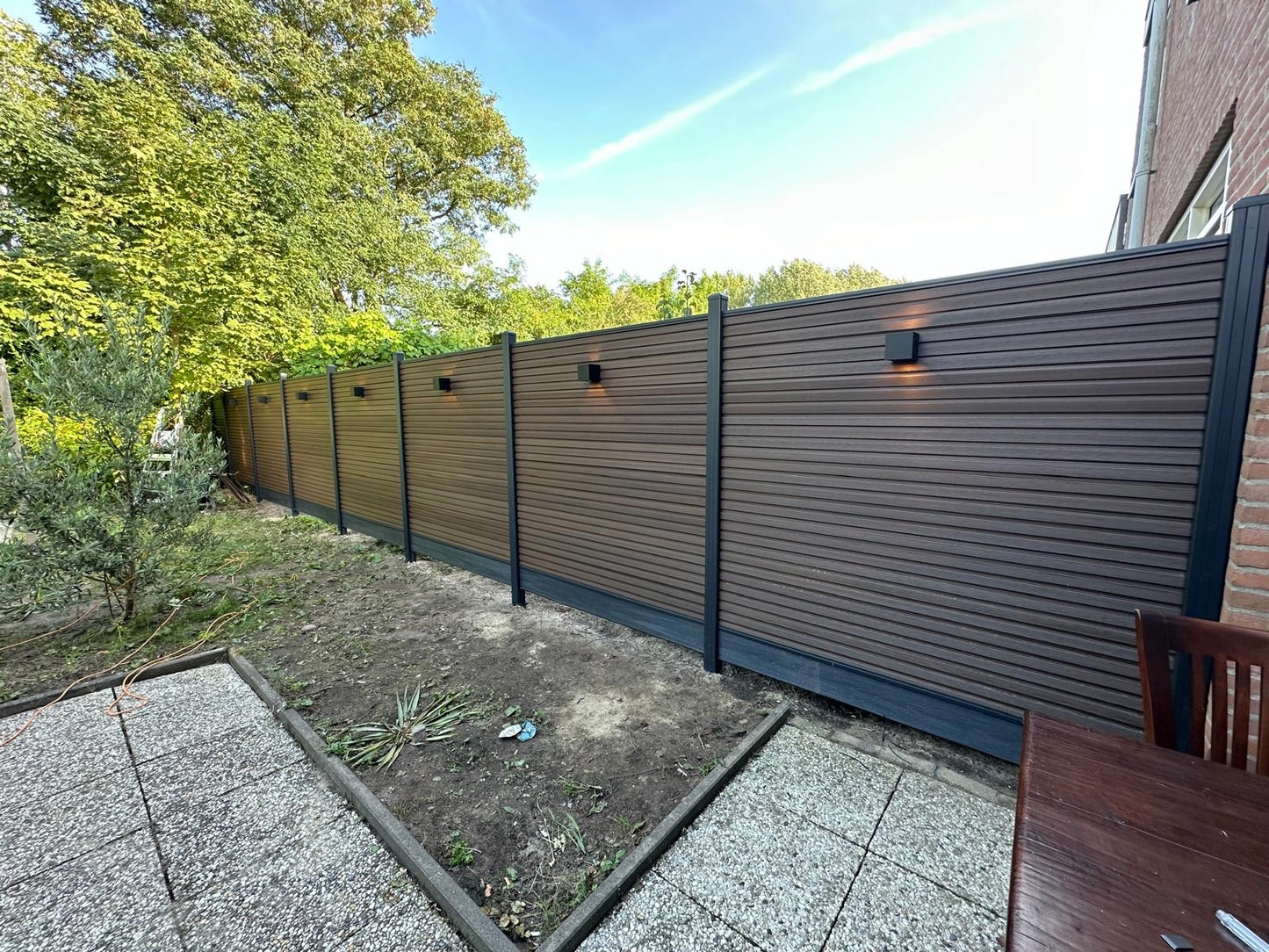 Clôture en composite WALNUT rhombus