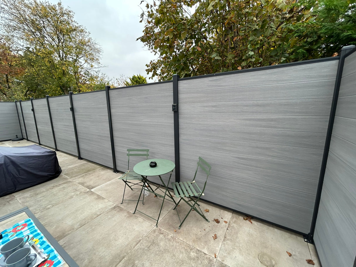 Clôture en composite GRIS CLAIR