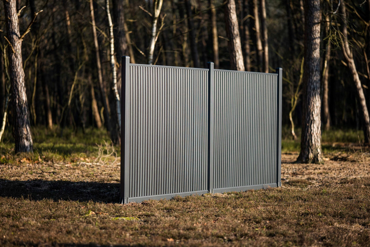 Clôture en composite NOIR rhombus VERICAL